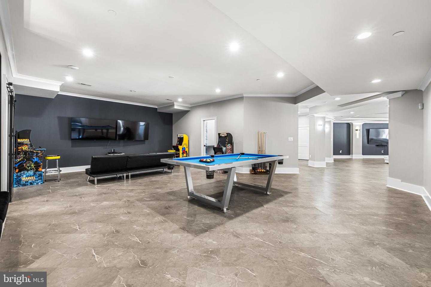3415 Shady Ln