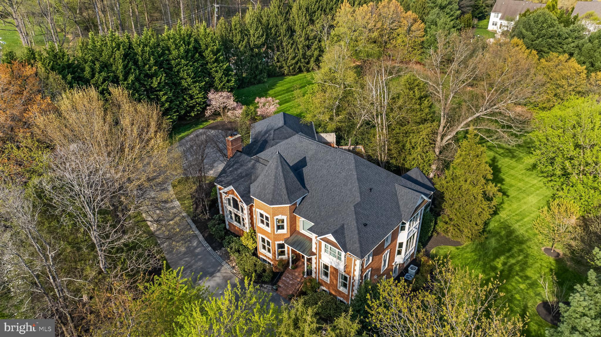 11501 Manorstone Ln