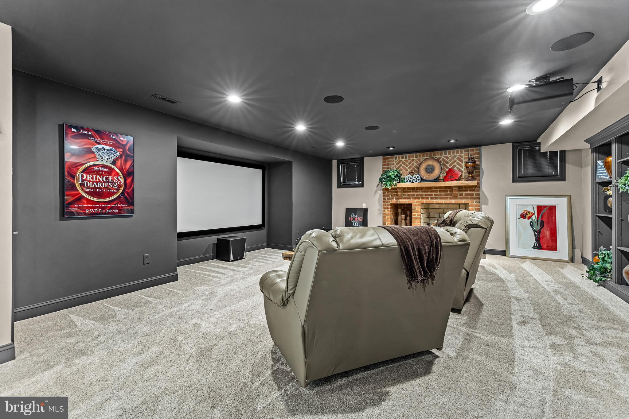 11501 Manorstone Ln