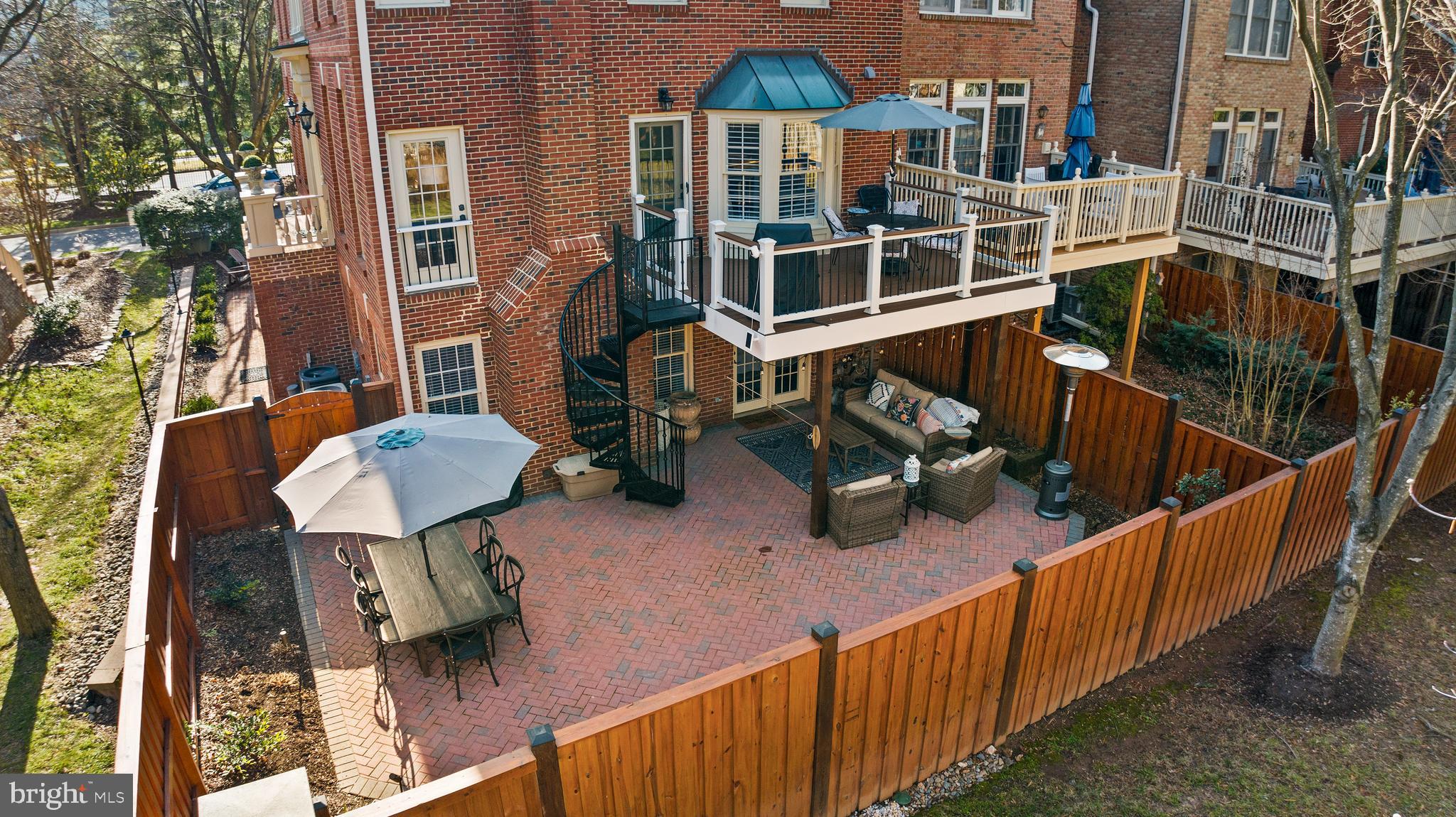 9974 Foxborough CIRCLE