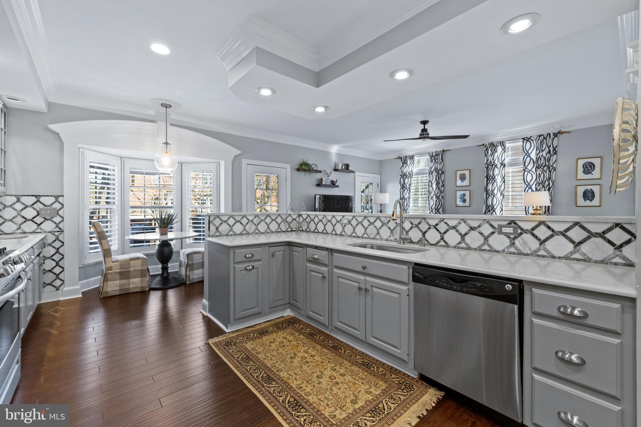 9974 Foxborough CIRCLE