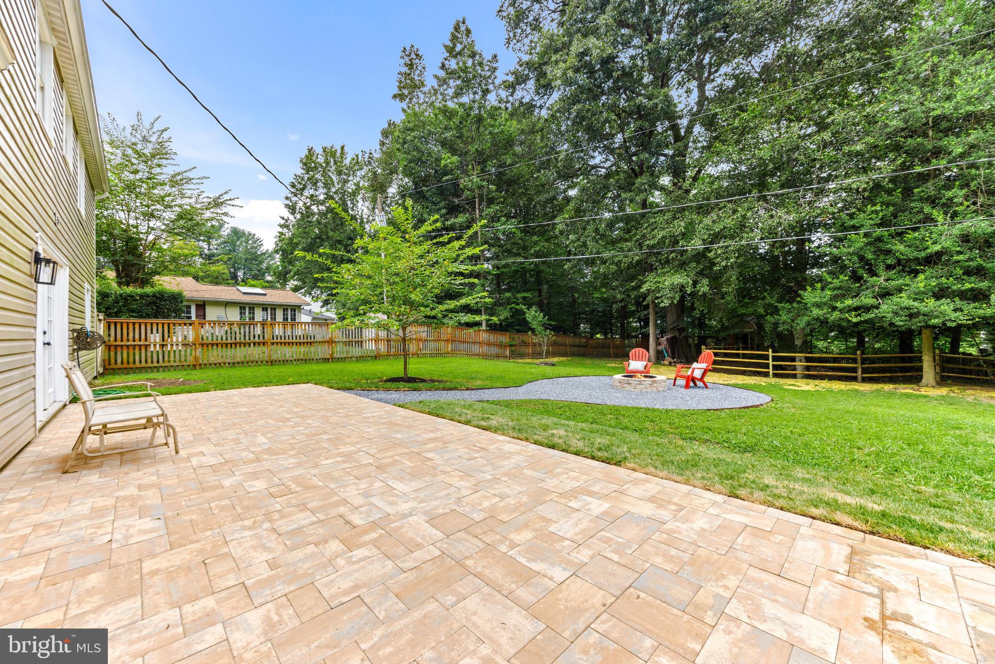 4202 Yarnell Ct