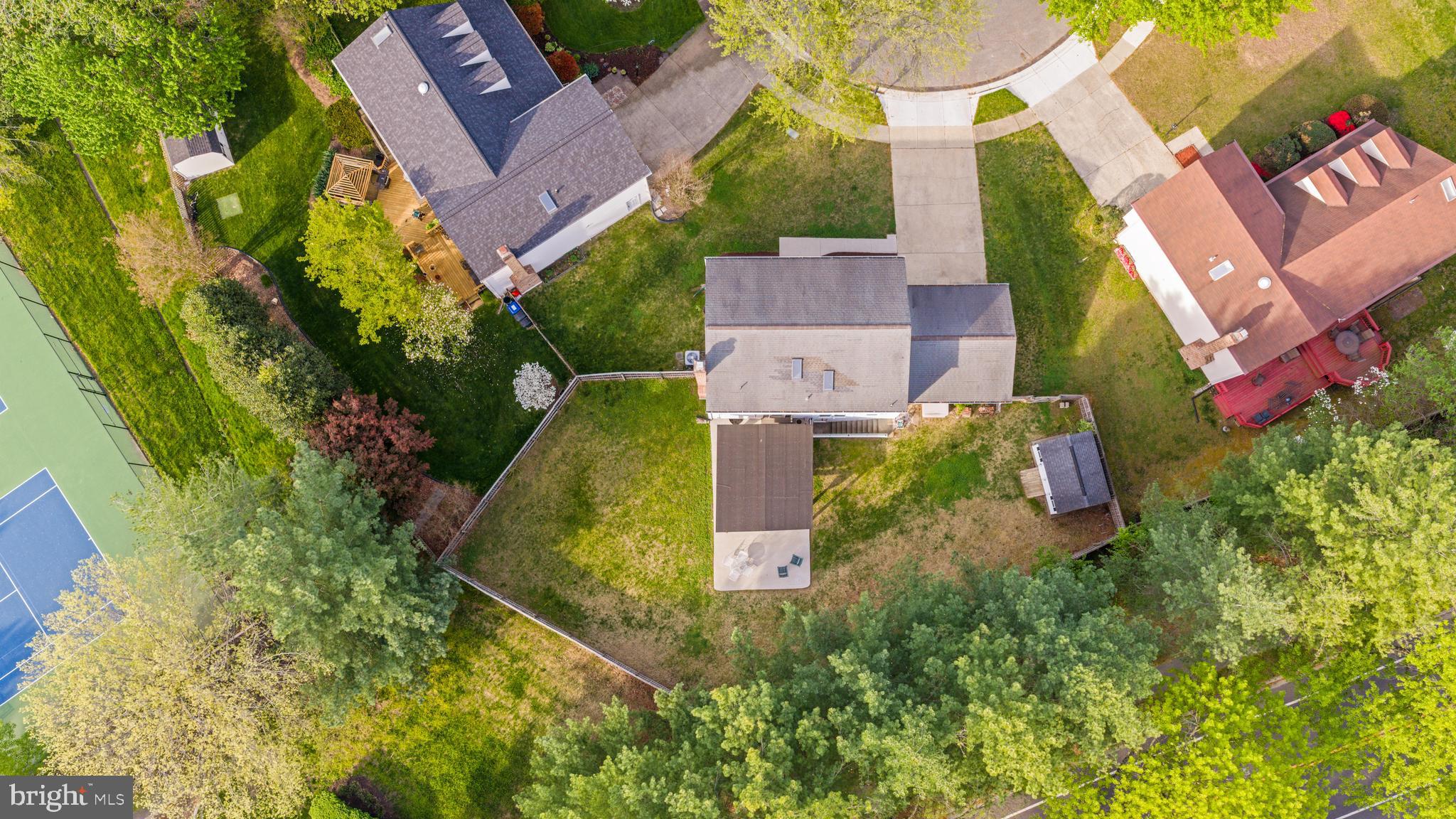 15303 PINE TREE WAY