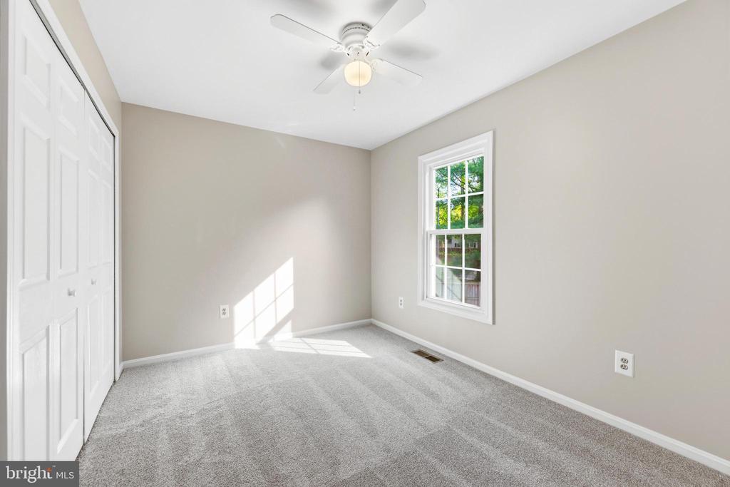 15303 PINE TREE WAY