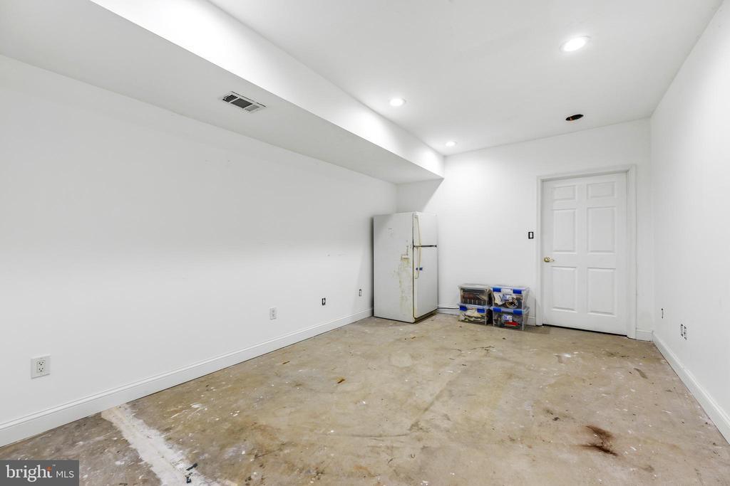 17607 CLAGGETT LANDING ROAD