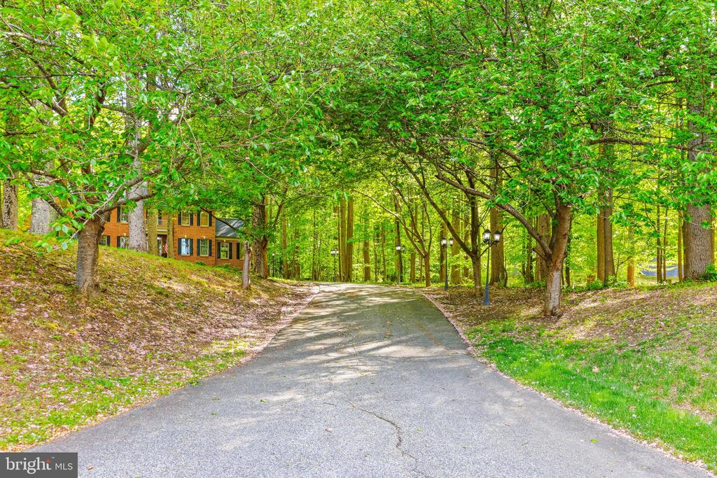 17607 CLAGGETT LANDING ROAD