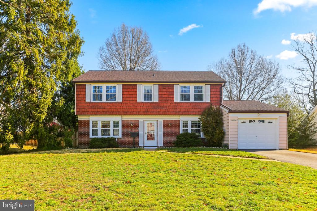 12402 STRETTON LANE