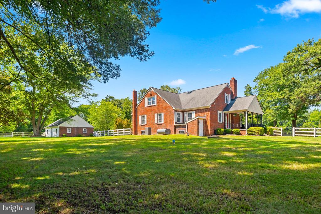16401 MOUNT CALVERT ROAD