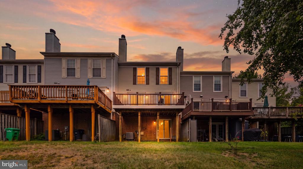 829 LAKE SHORE DRIVE