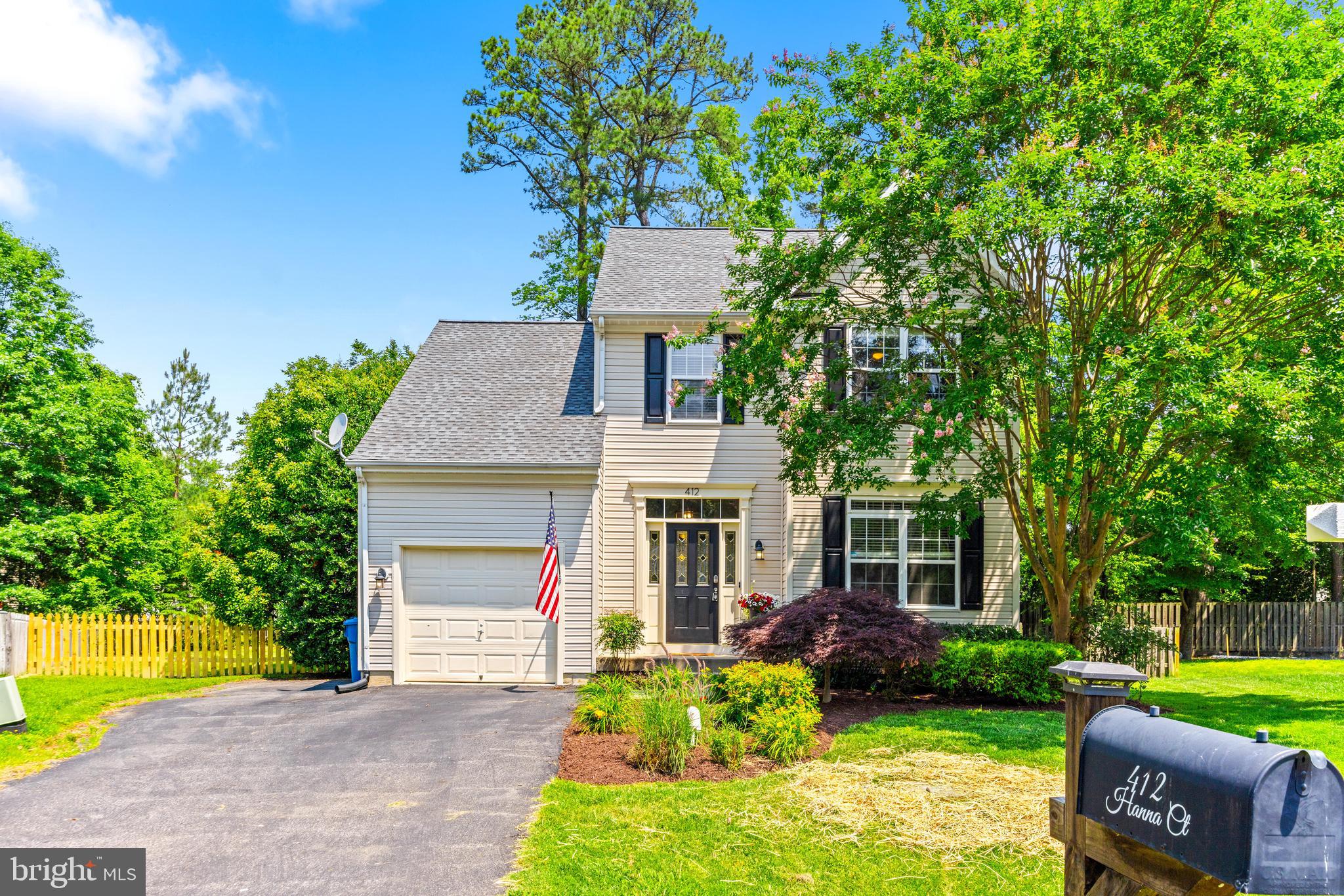 412 Hanna Ct