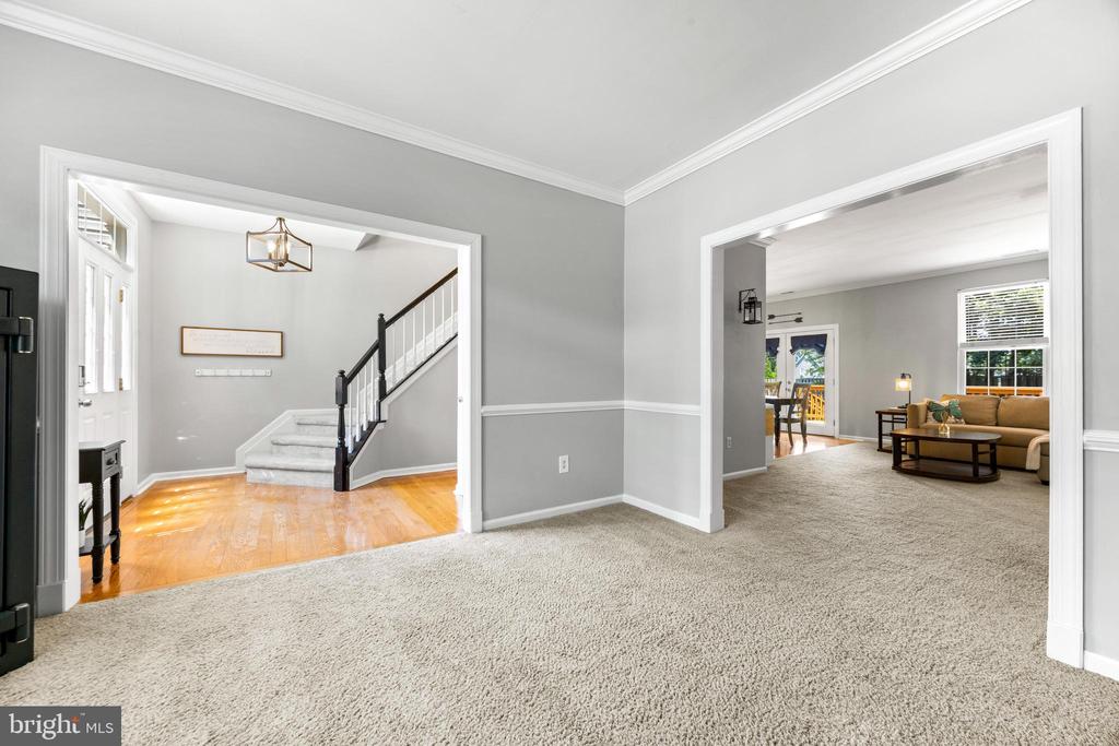 412 Hanna Ct