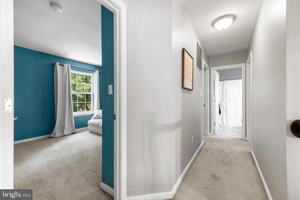 412 Hanna Ct