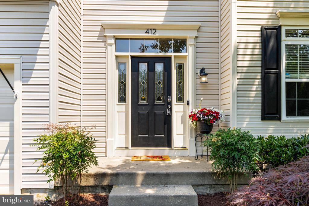 412 Hanna Ct