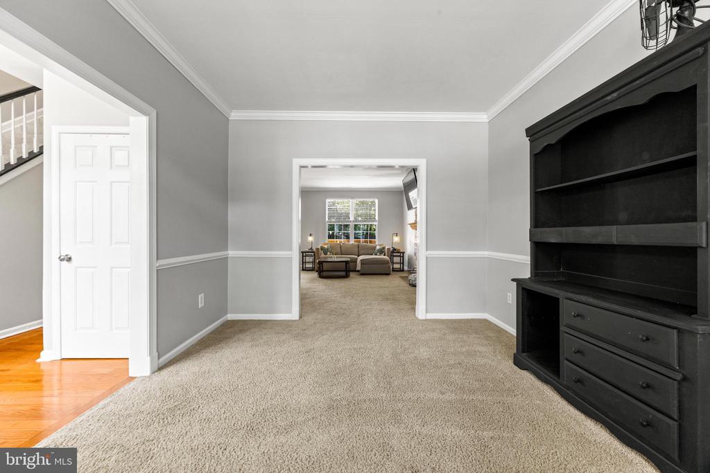 412 Hanna Ct