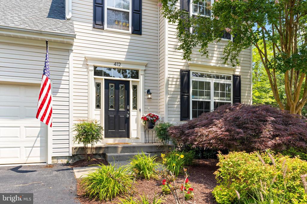 412 Hanna Ct