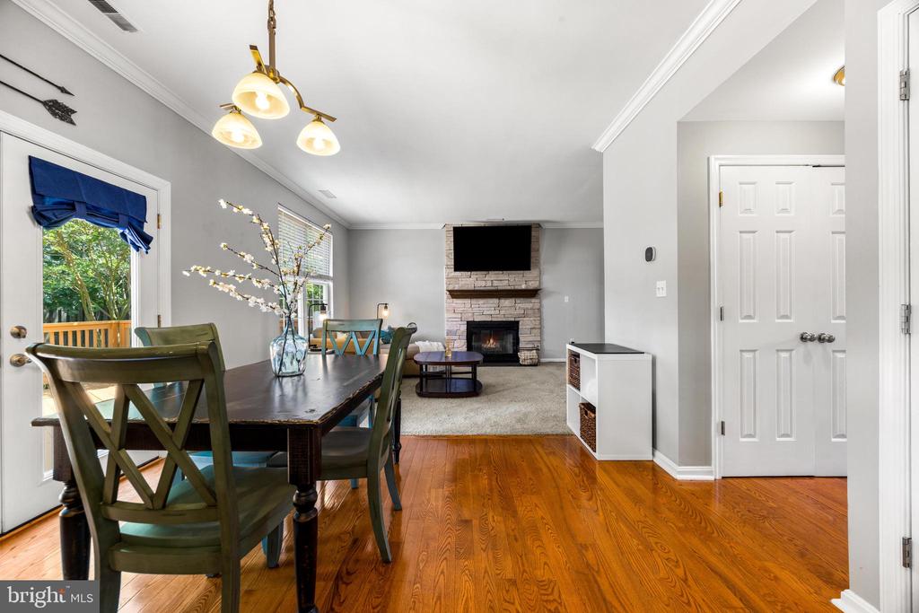 412 Hanna Ct