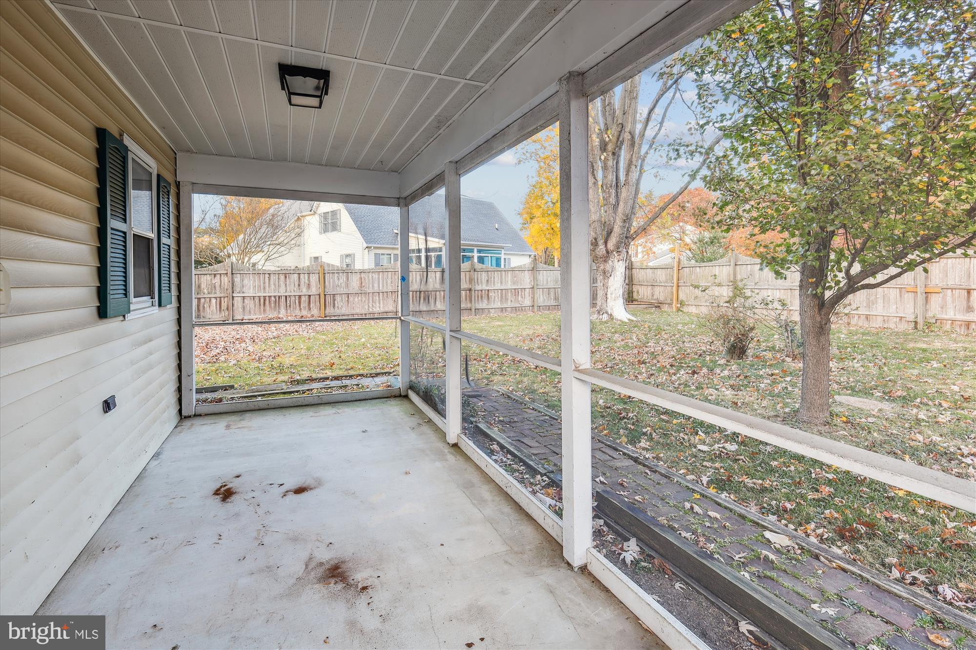 409 Seymour Ave