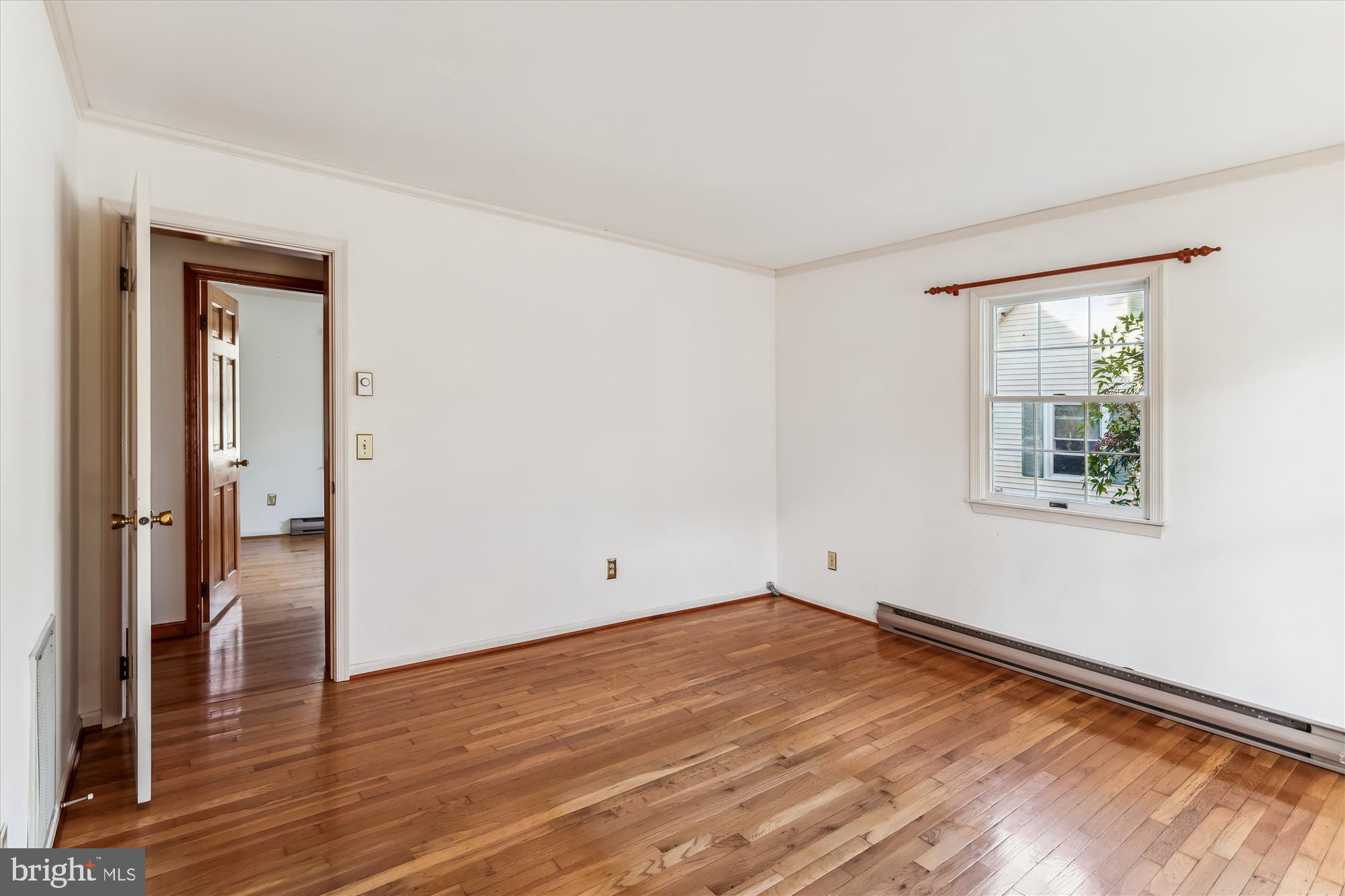 409 Seymour Ave