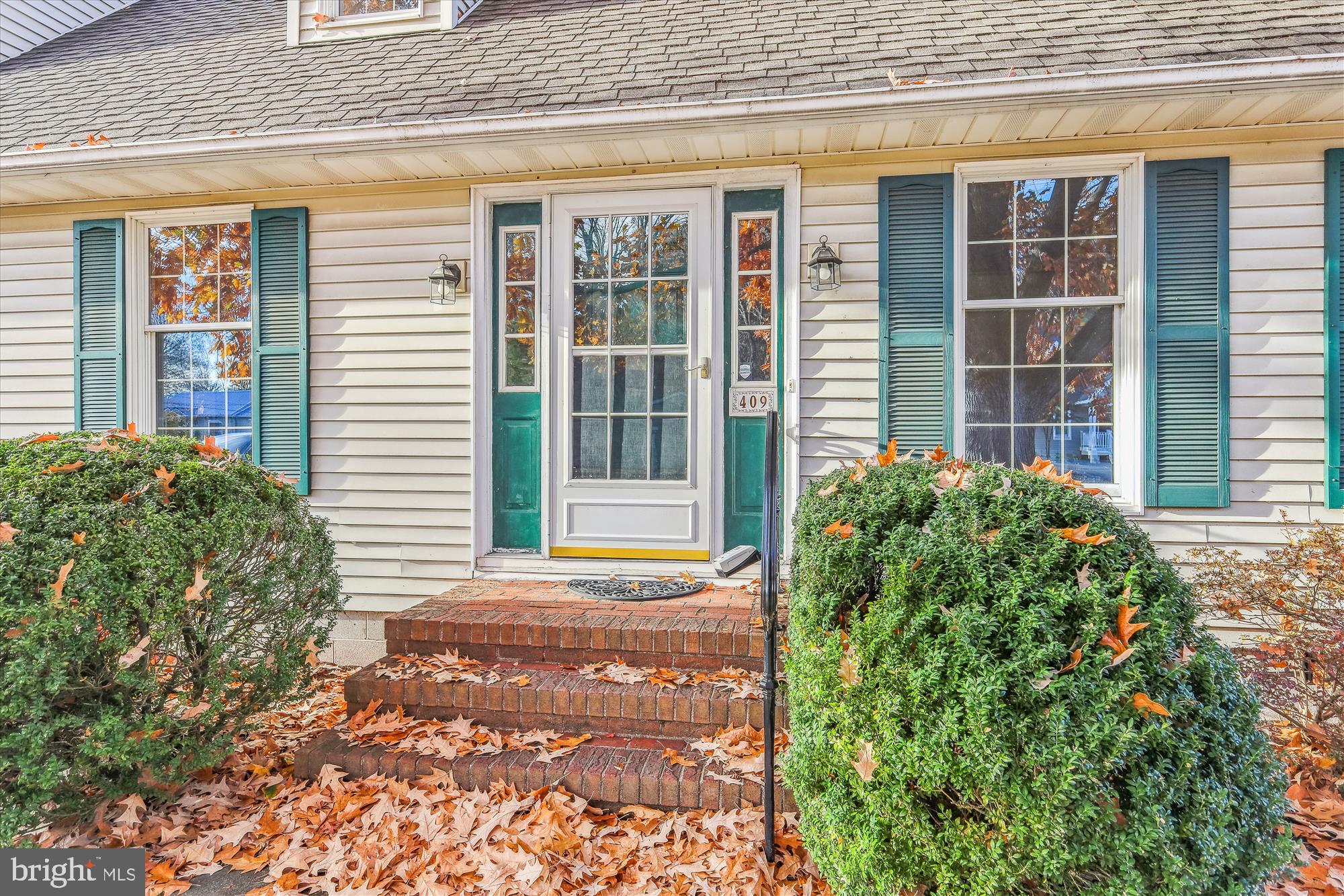 409 Seymour Ave
