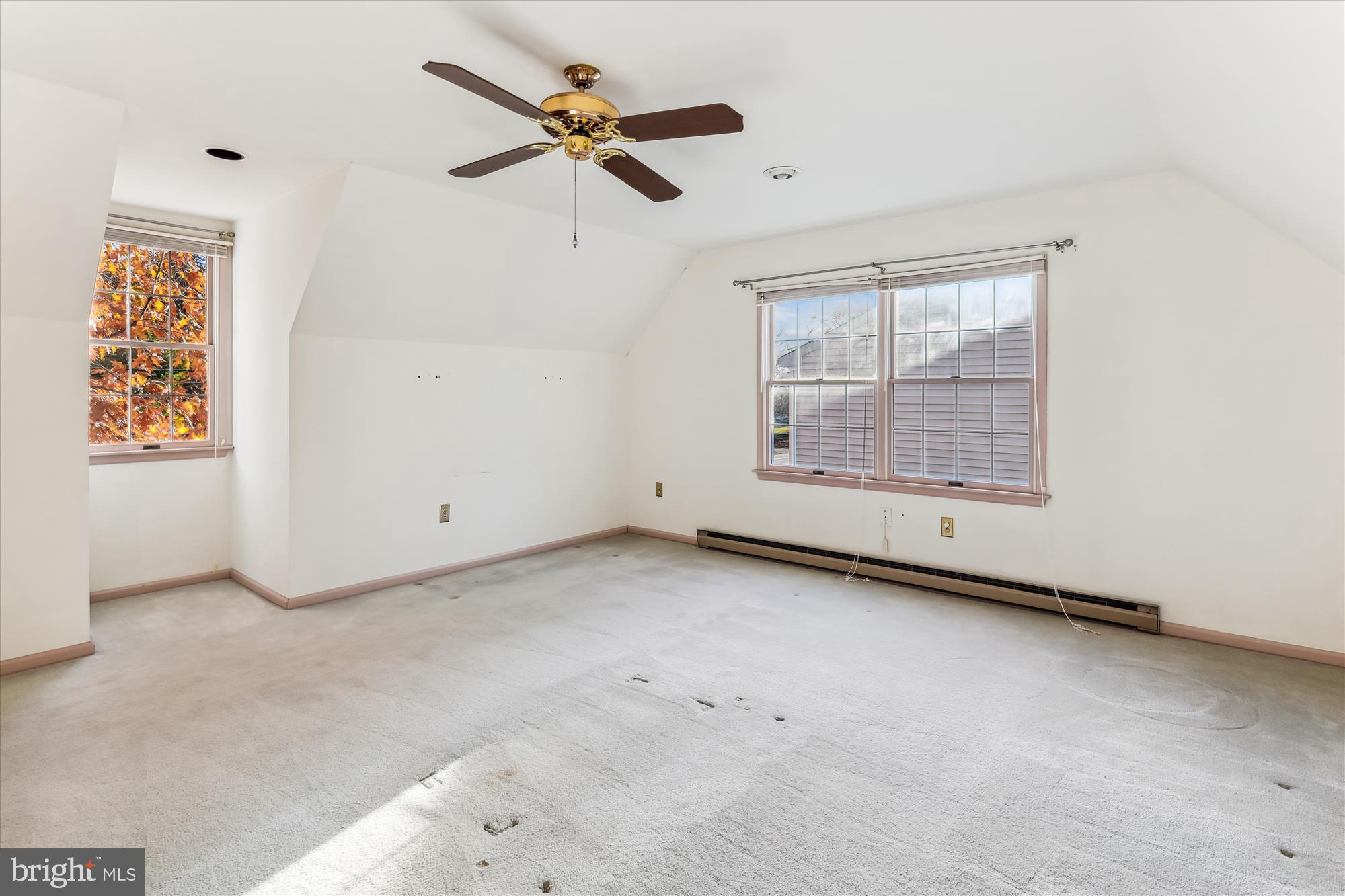 409 Seymour Ave