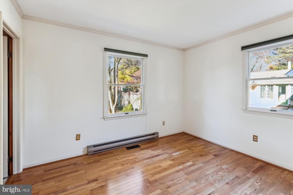 409 Seymour Ave