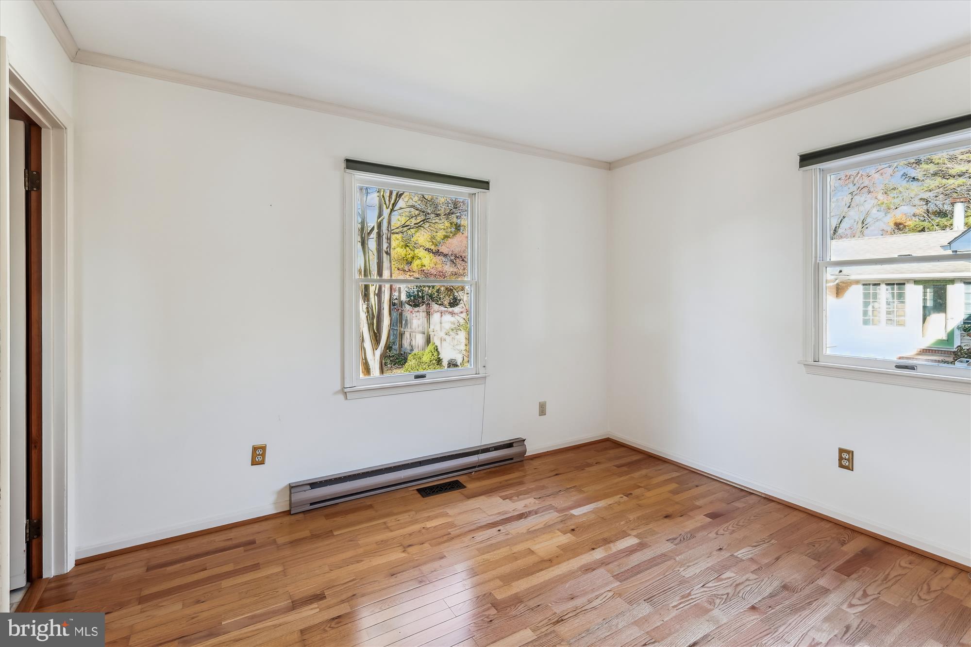 409 Seymour Ave