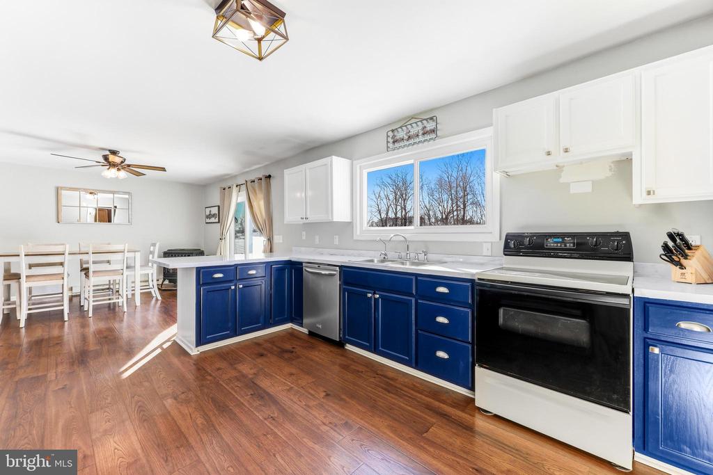 12654 OCEAN GATEWAY