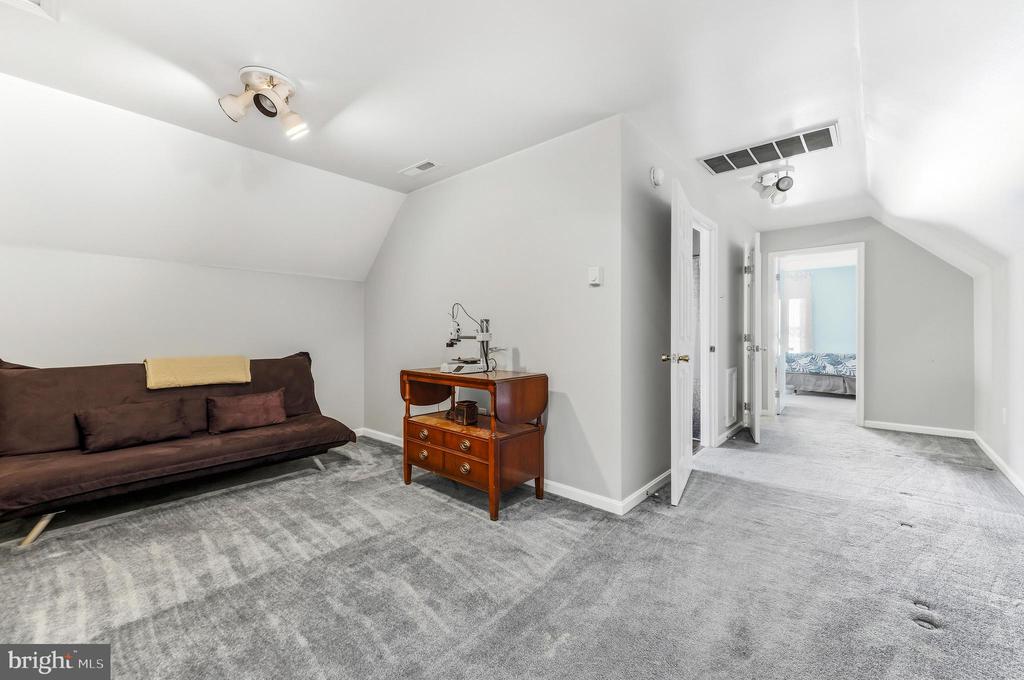12654 OCEAN GATEWAY