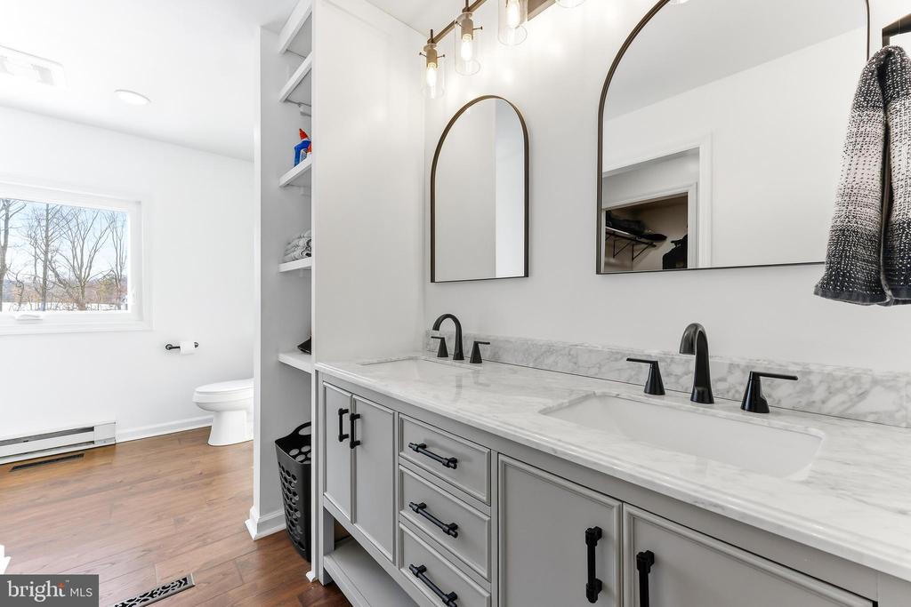 12654 OCEAN GATEWAY