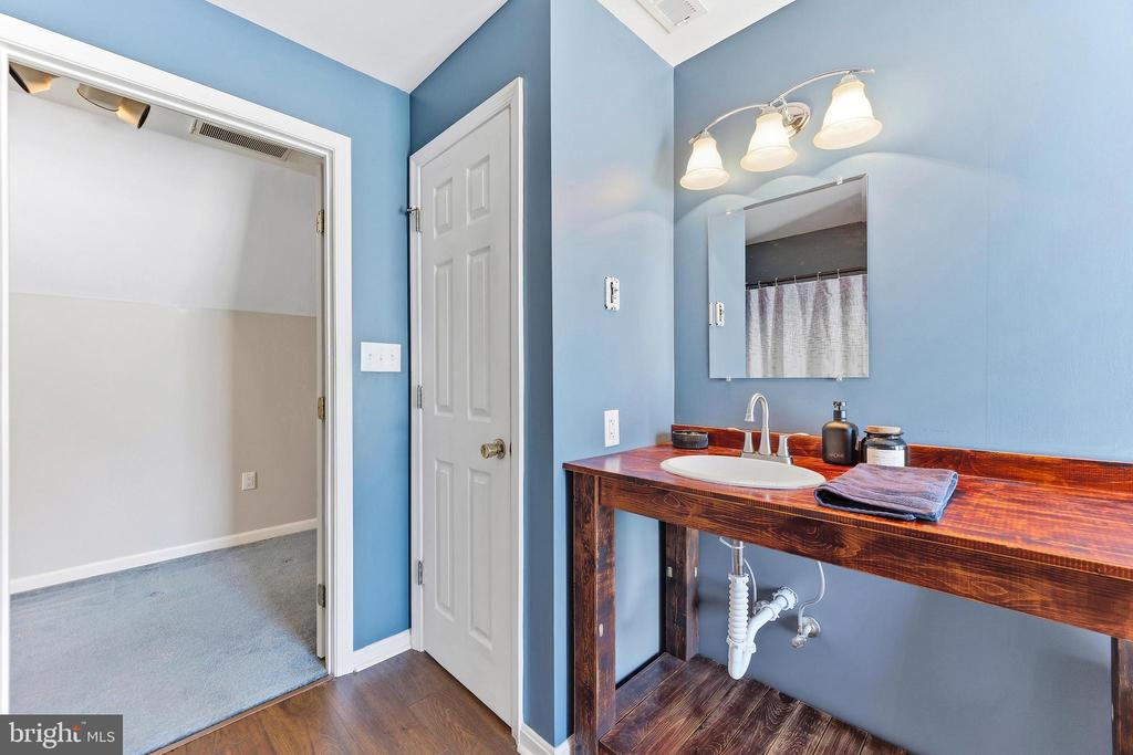 12654 OCEAN GATEWAY