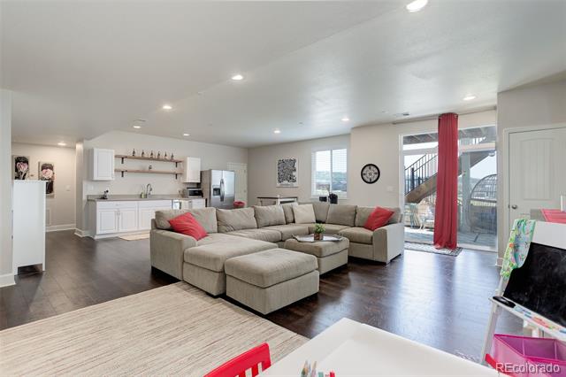 6321 Blue Water Circle