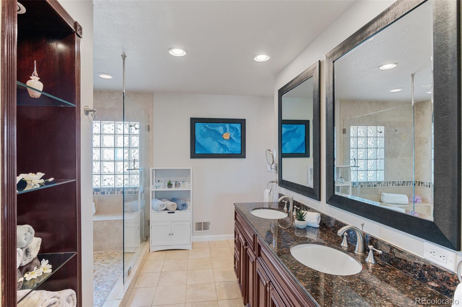 1814 S Uinta Way