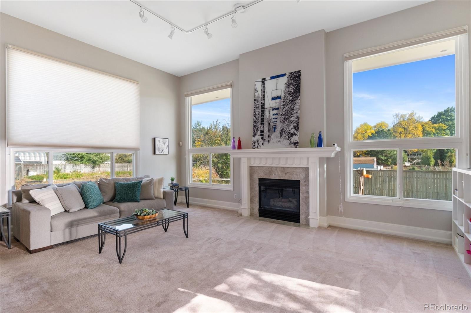 1814 S Uinta Way