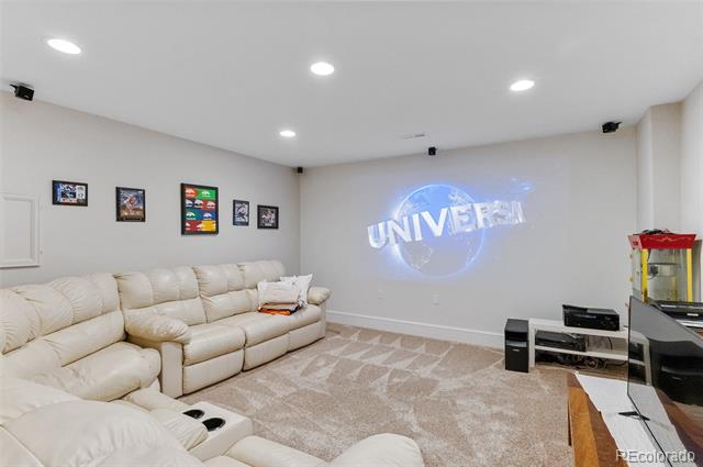 1814 S Uinta Way