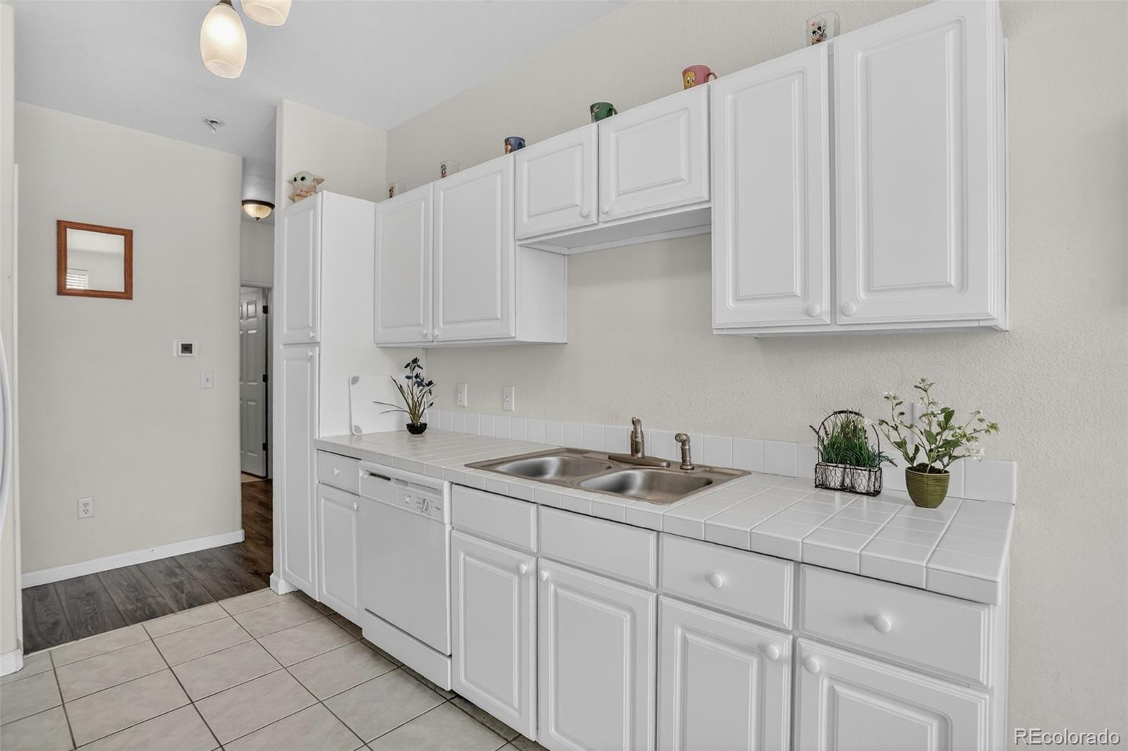 22505 E Ontario Drive Unit: 102
