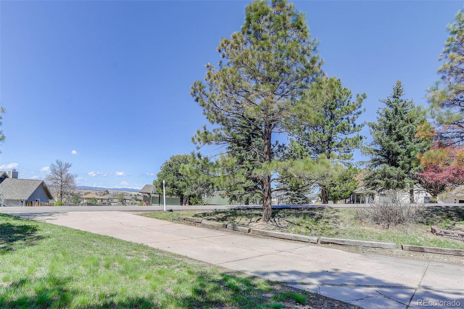 7420 Windwood Way