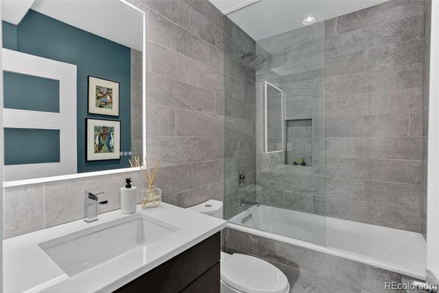 1050 Cherokee Street Unit: 407