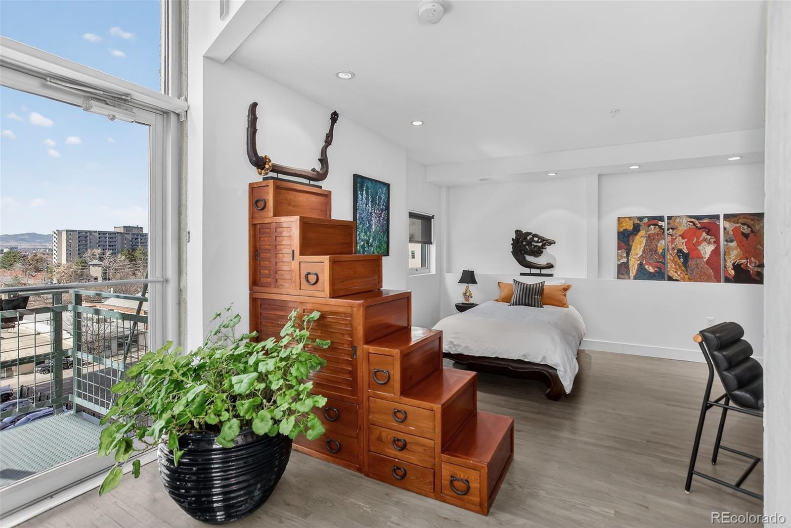 1050 Cherokee Street Unit: 407