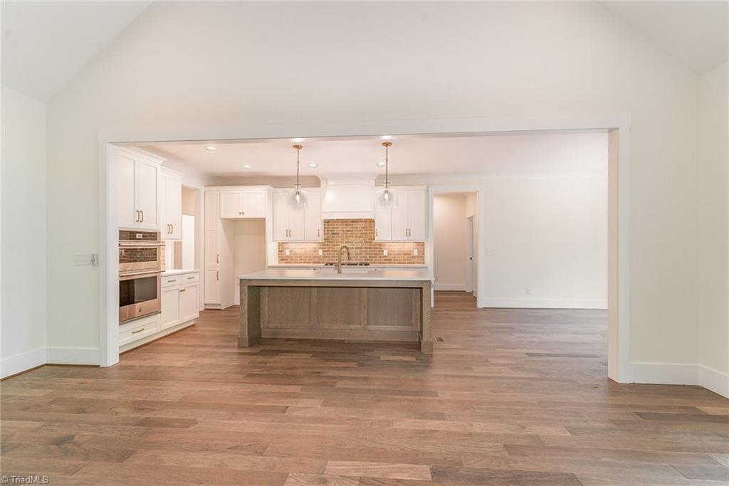 7603 White Retreat Court