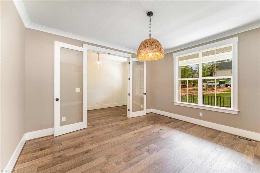 7603 White Retreat Court