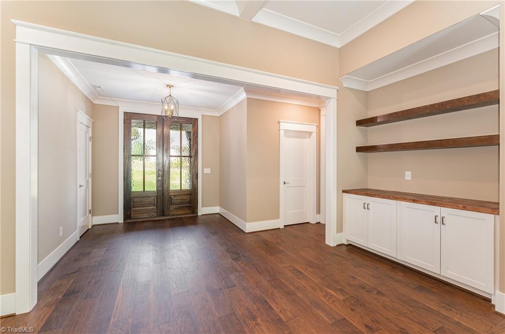 7602 White Retreat Court