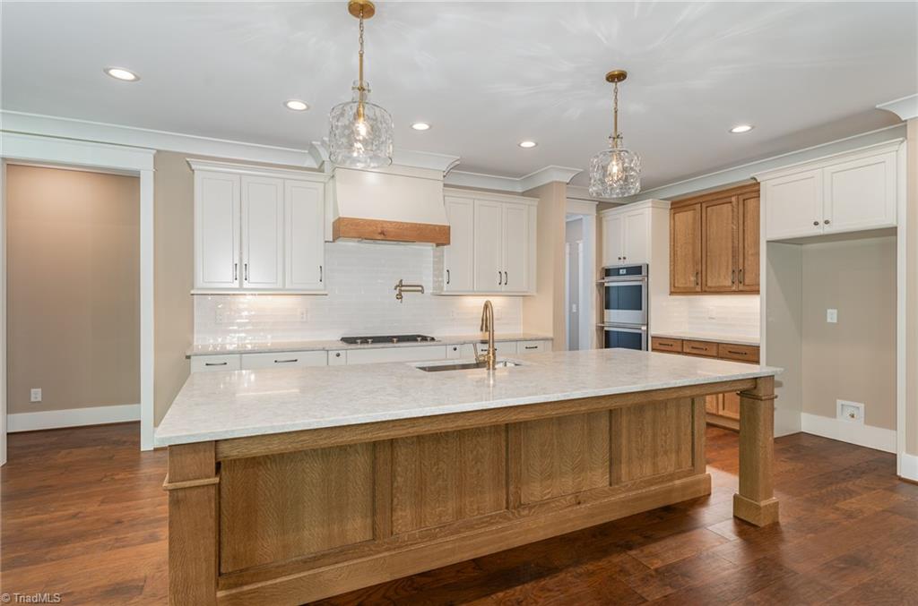 7602 White Retreat Court
