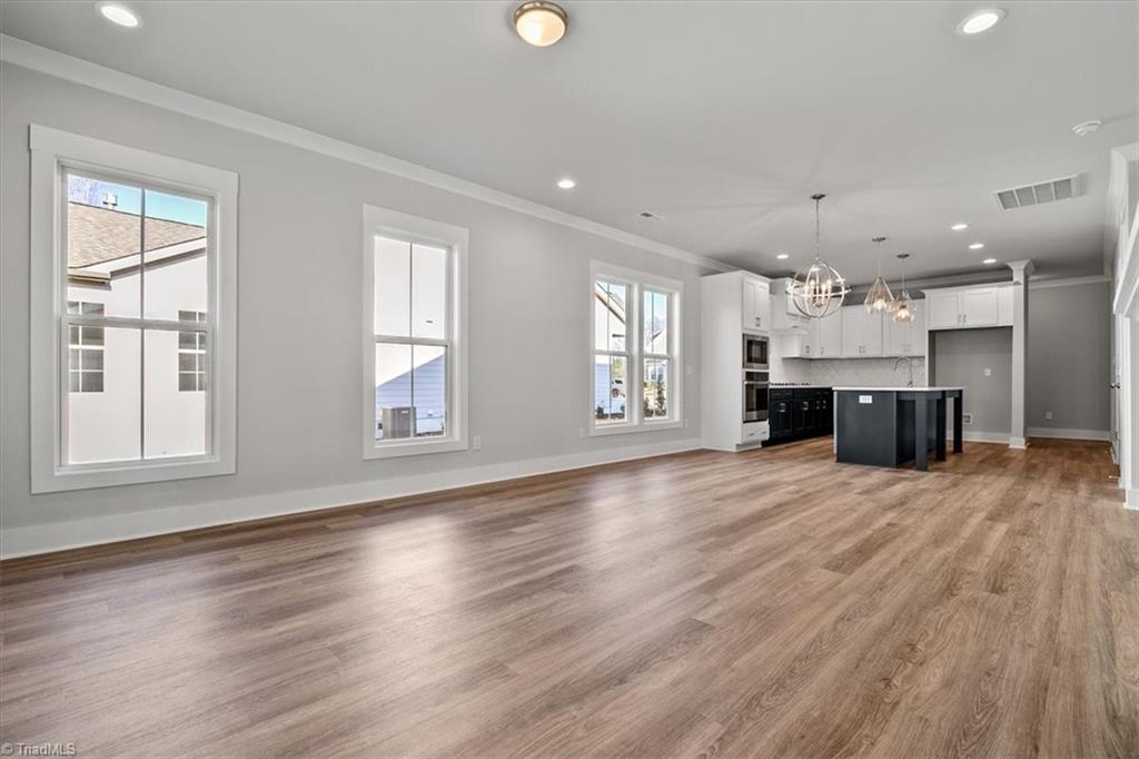 5118 Whaitley Lane