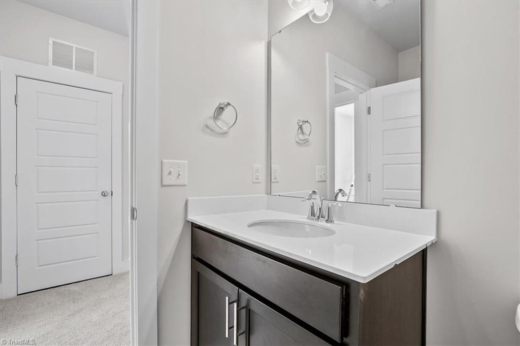 3922 Lundin Drive