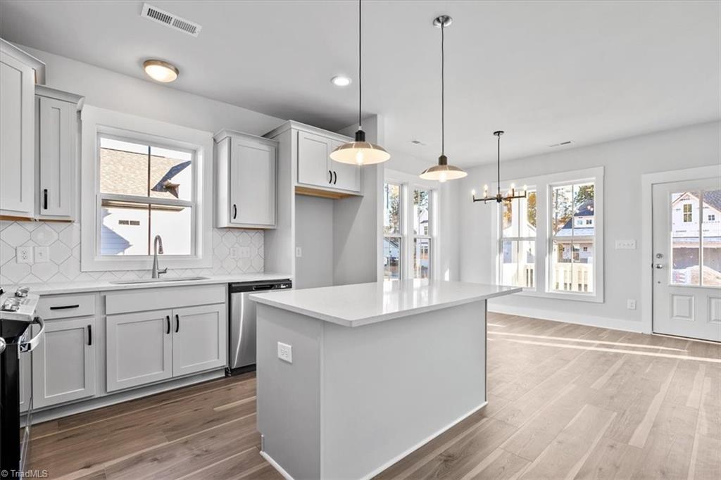 5131 Whaitley Lane