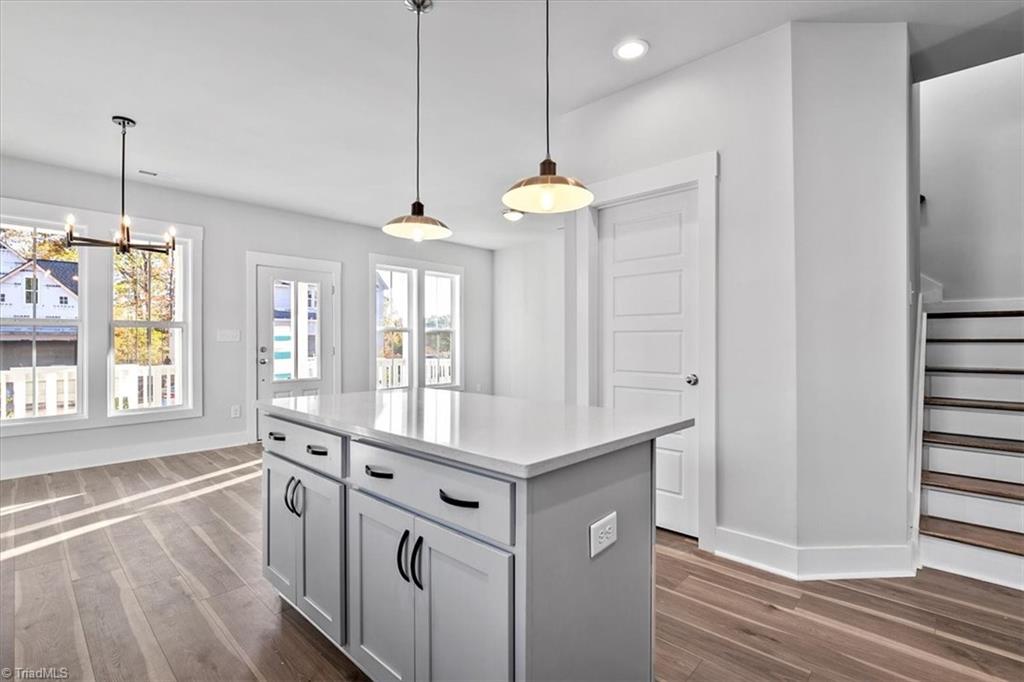 5131 Whaitley Lane