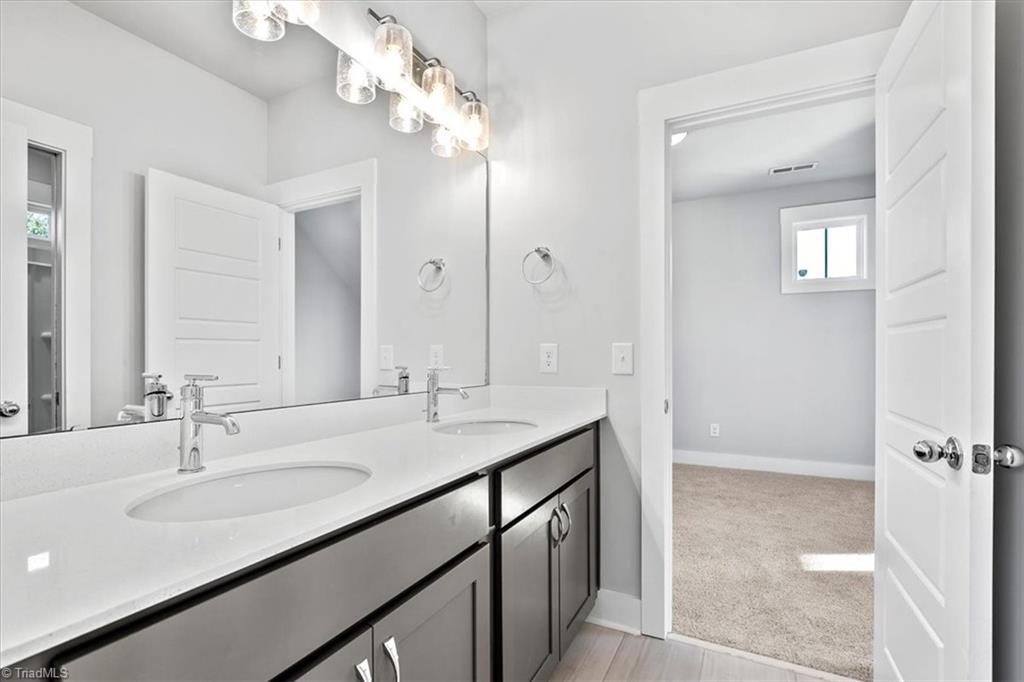 5131 Whaitley Lane