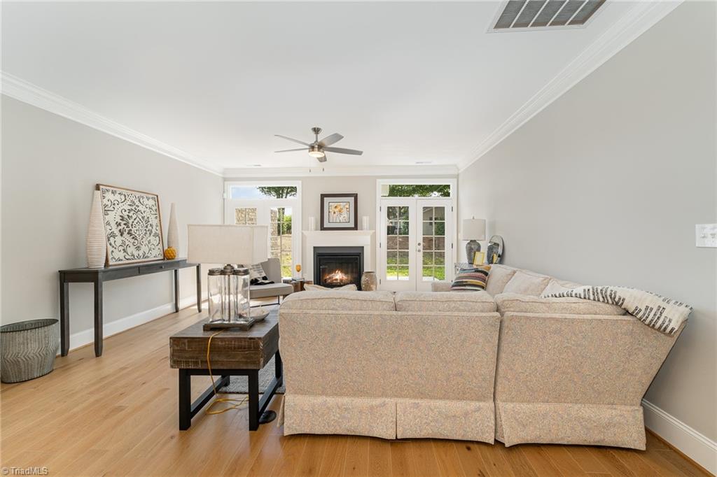 3 Asher Lane