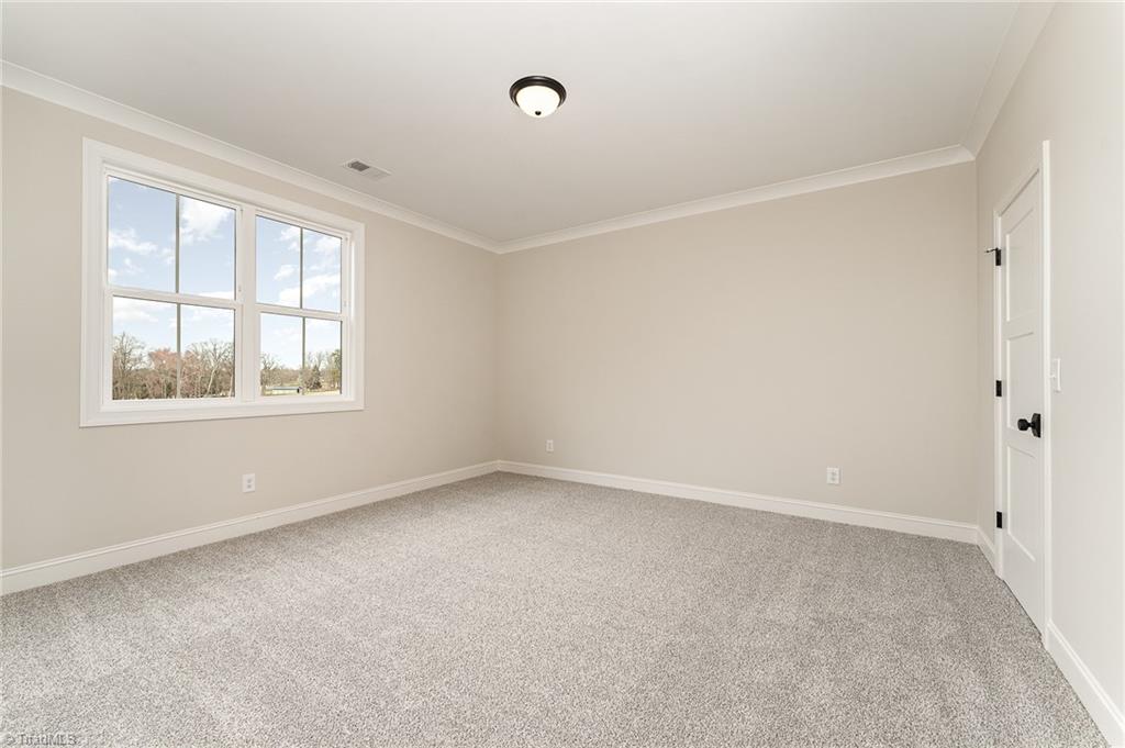 7429 Kingsley Place