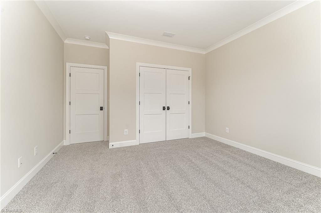 7429 Kingsley Place